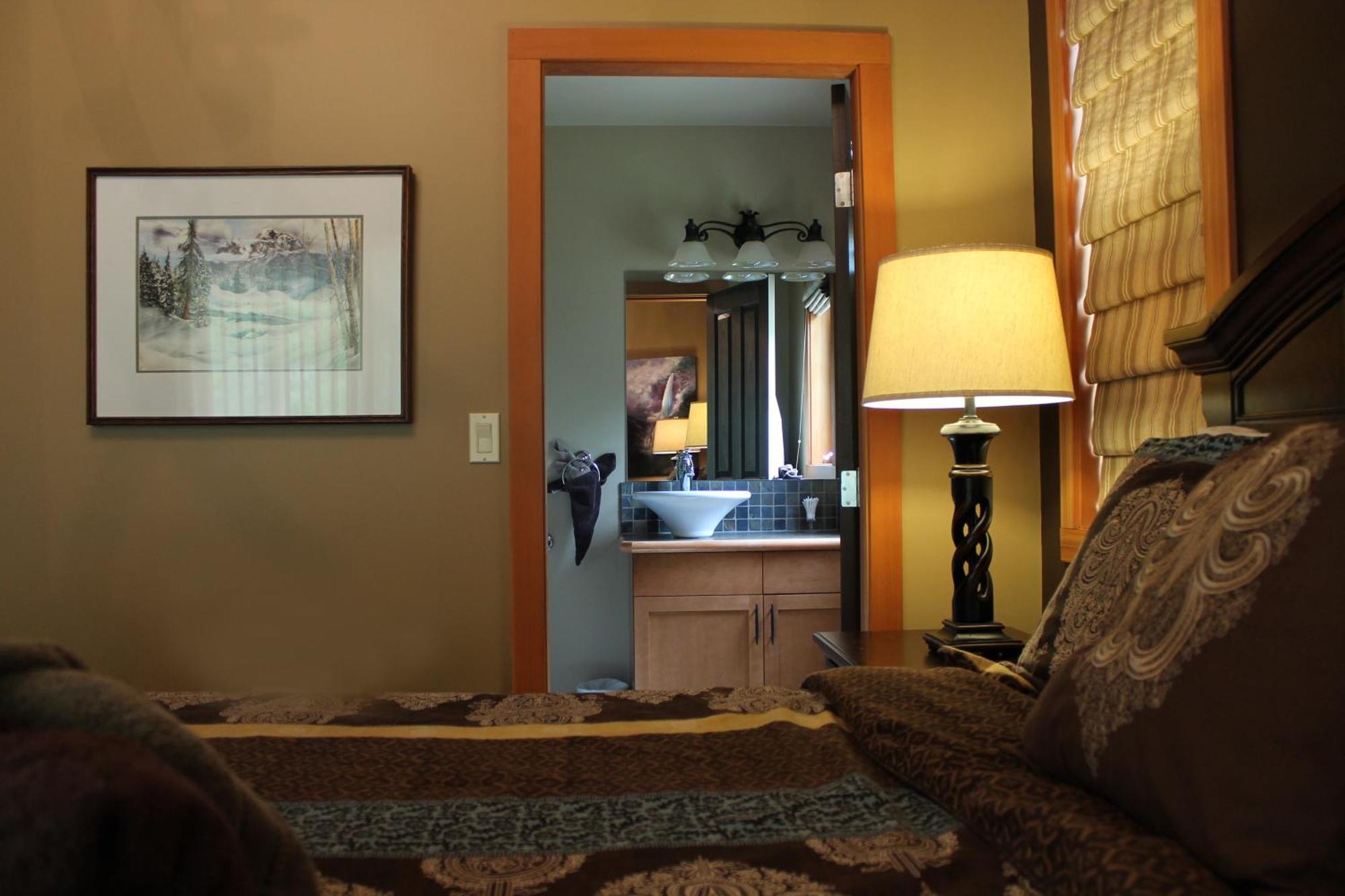 Windborne Bed & Breakfast Castlegar Rum bild