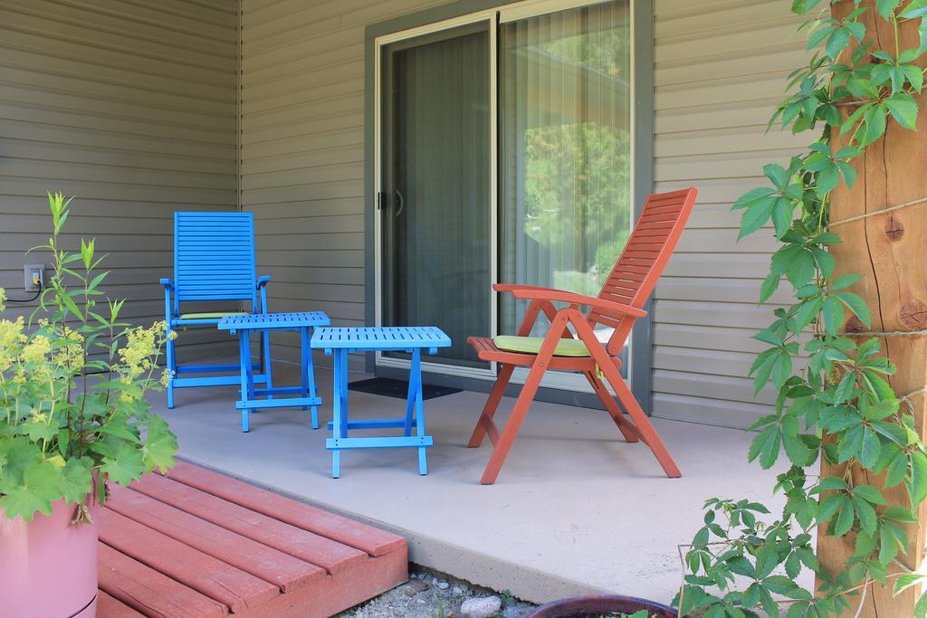 Windborne Bed & Breakfast Castlegar Rum bild